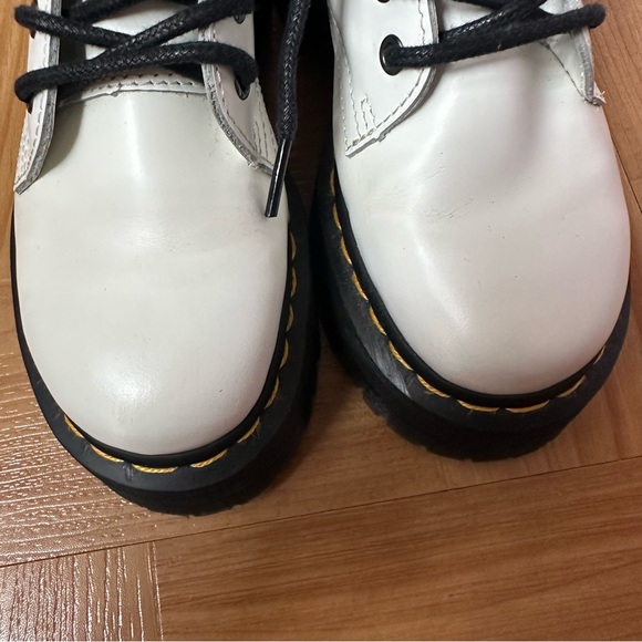 White Jadon Platform Dr Martens - Picture 4 of 9